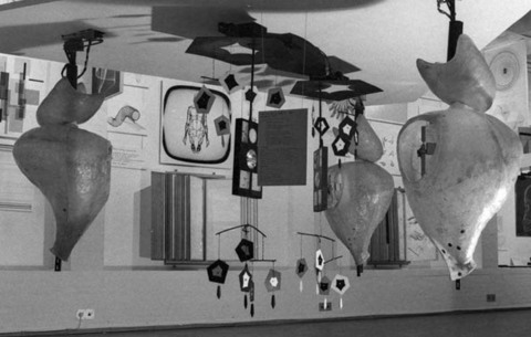 Gordon Pask »The Colloquy of Mobiles« | Installationsansicht, ICA London 1968, »Cybernetic Serendipity«